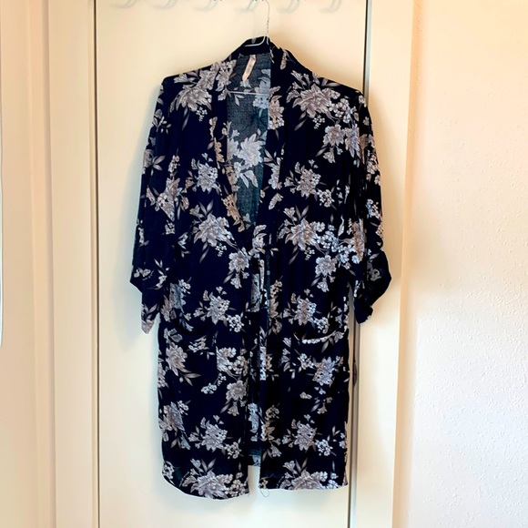 Cotton Robe - Picture 1 of 2